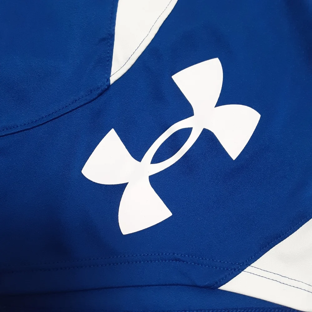 Under Armour Heatgear Athletic Shorts Boys Medium